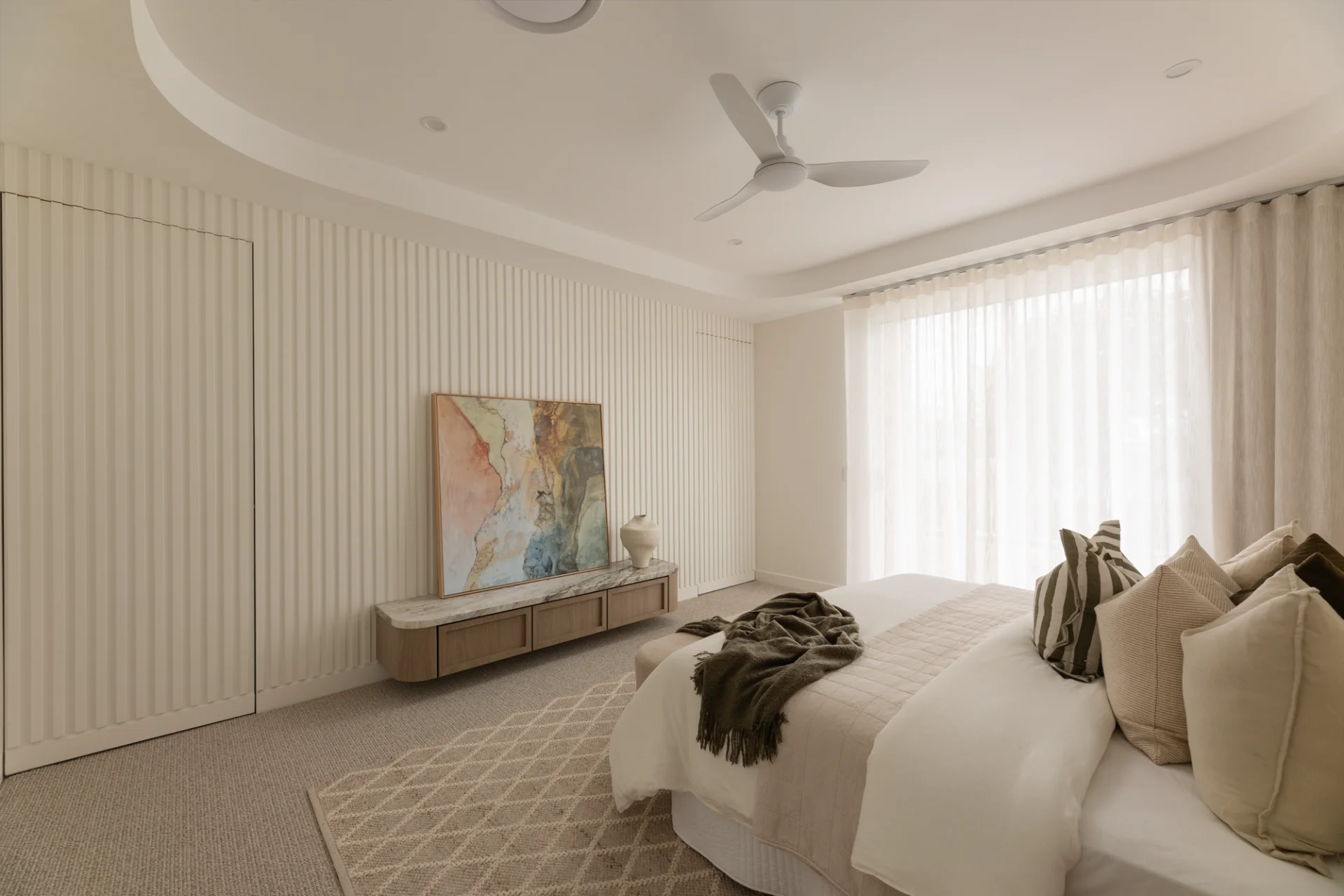 sfold-curtains-motorized-bedroom-camp-hill-1 — Curtains Sfold curtains Motorized Curved curtains — bedroom — curtains