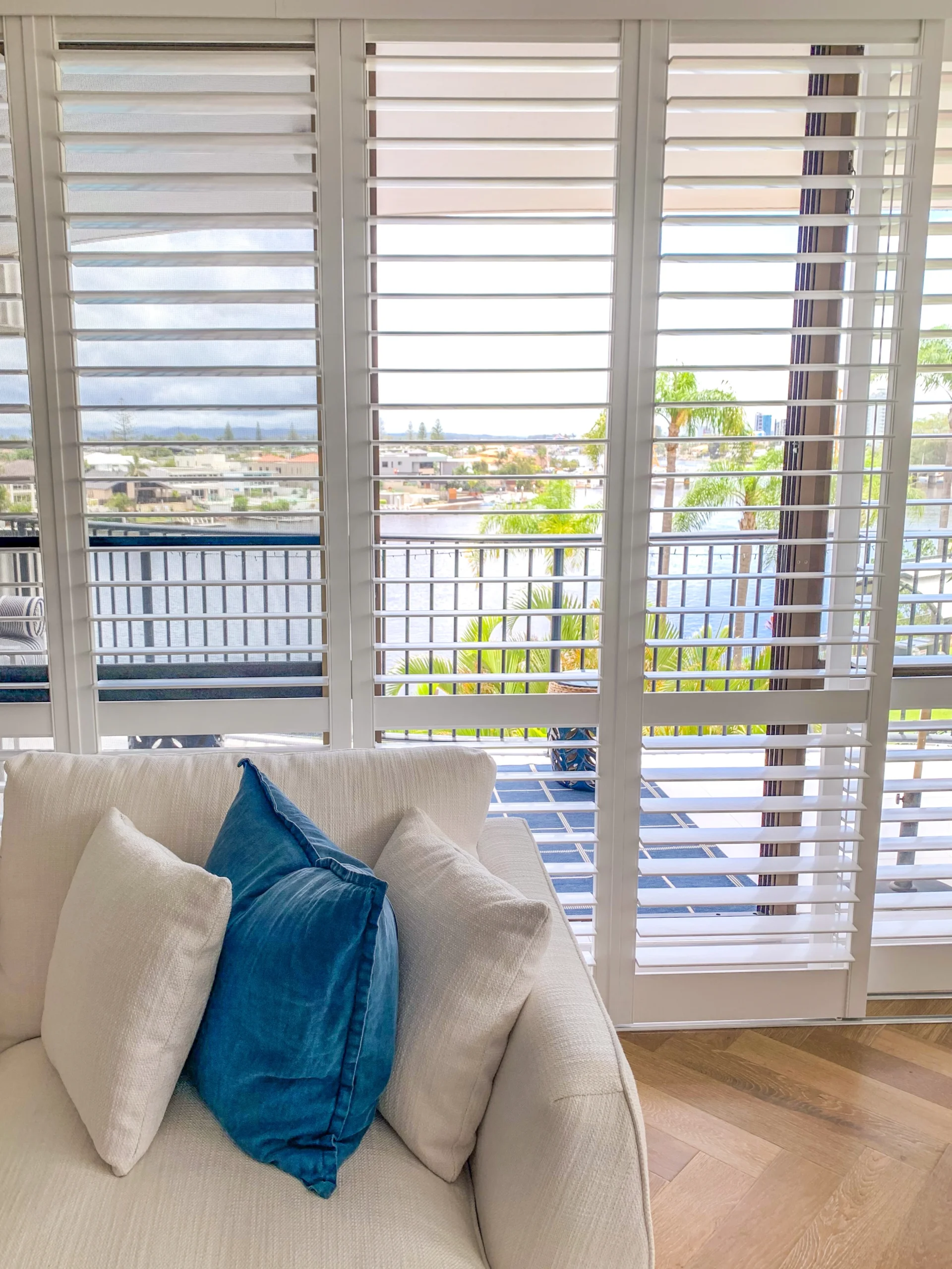 eight-panel-sliding-shutters-living-surfers-paradise-1 — Shutter Sliding BB — living — shutters