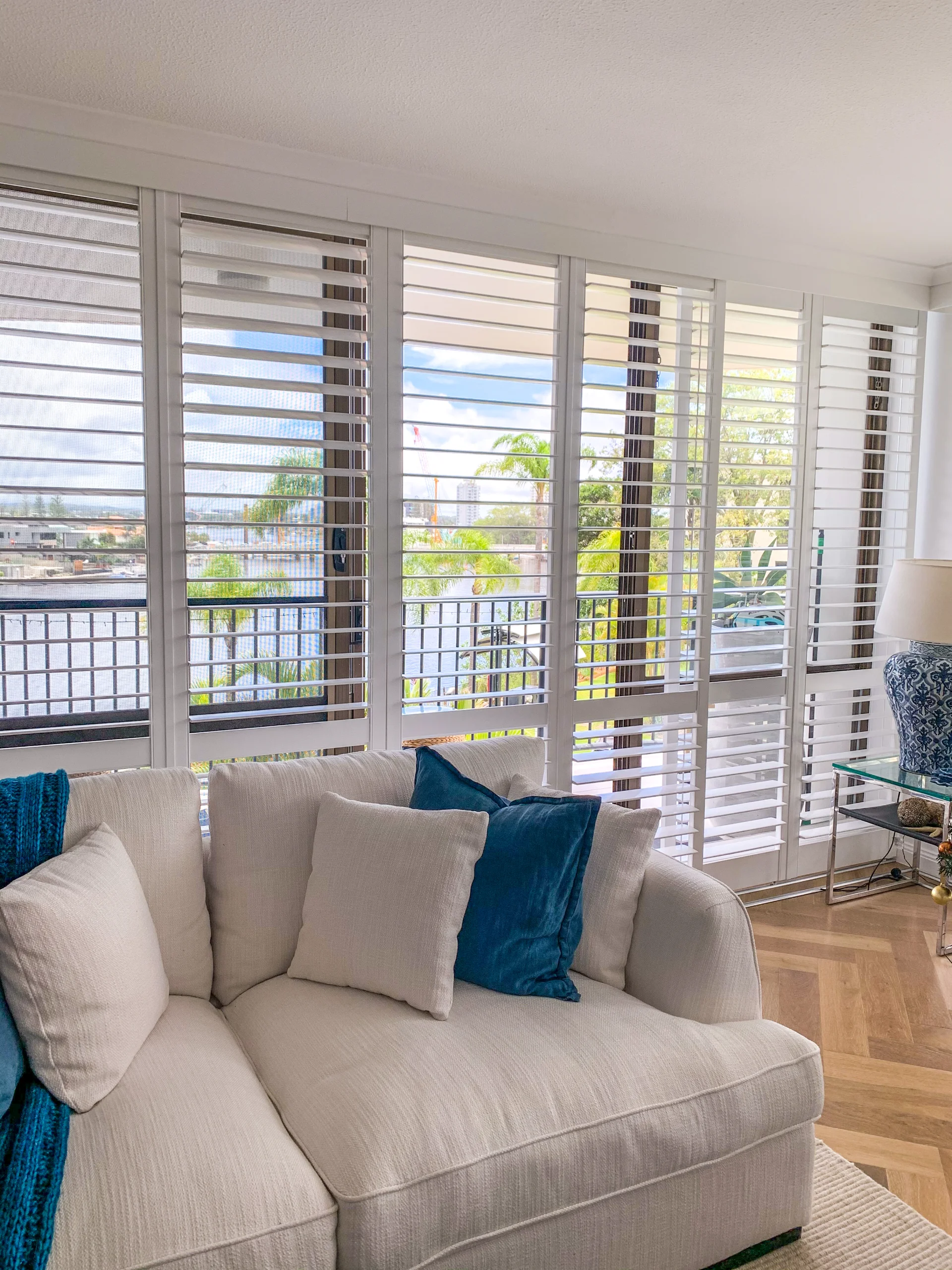 eight-panel-sliding-shutters-living-surfers-paradise-2 — Shutter Sliding BB — living — shutters