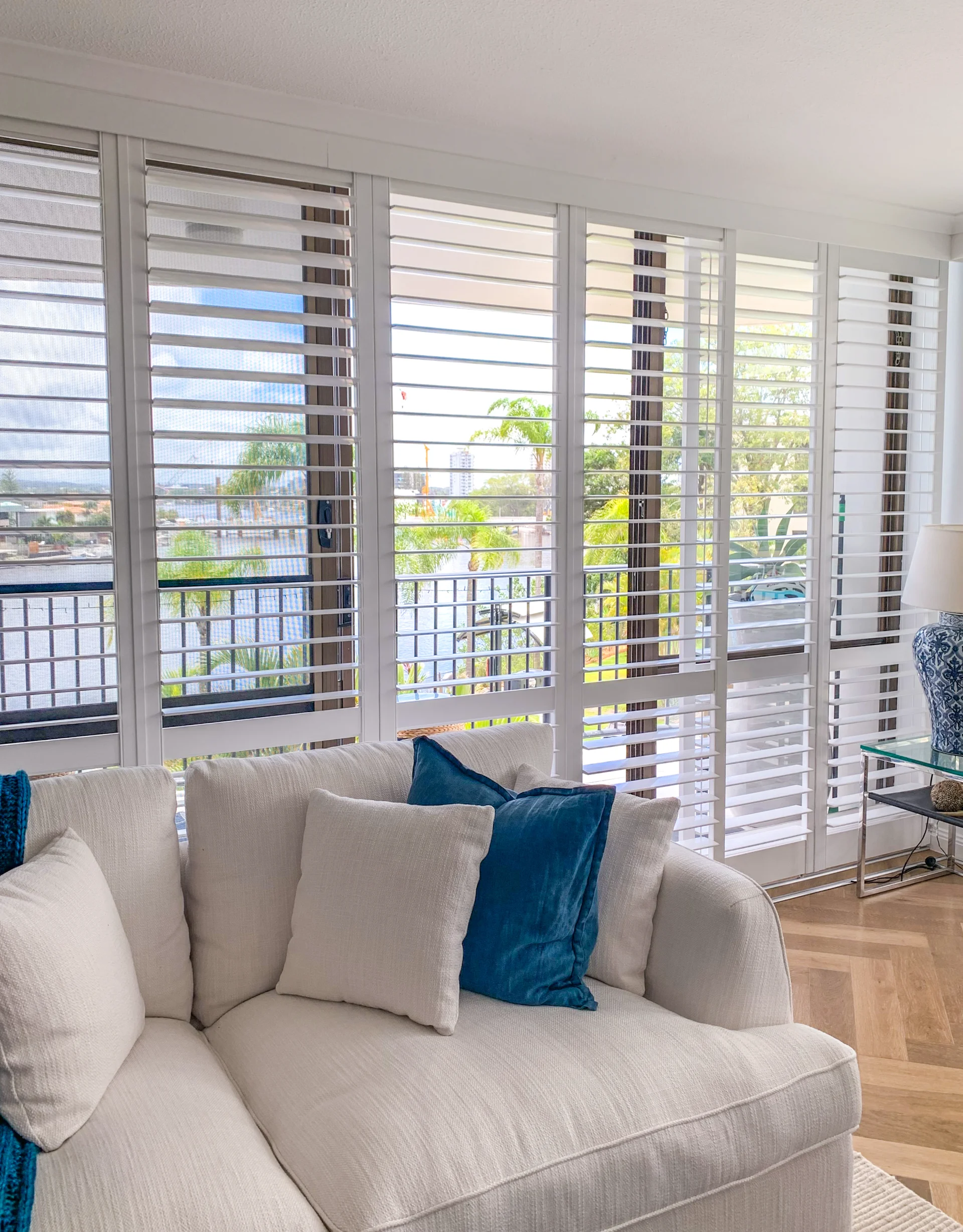 eight-panel-sliding-shutters-living-surfers-paradise-3 — Shutter Sliding BB — living — shutters