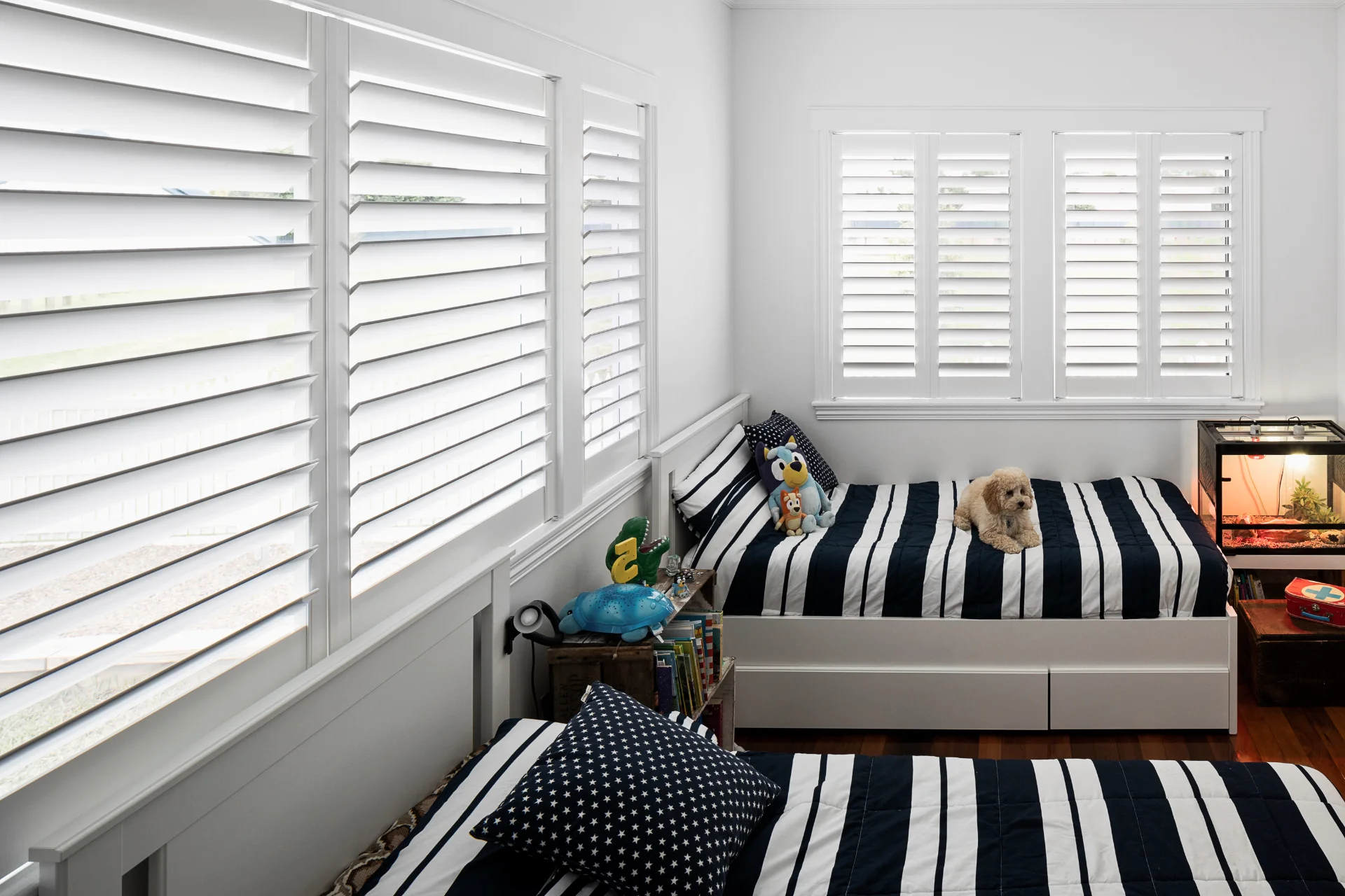 hinged-frameless-shutter-bedroom-pivot-Morningside-1 — Shutter Hinged frameless shutters — bedroom — shutters
