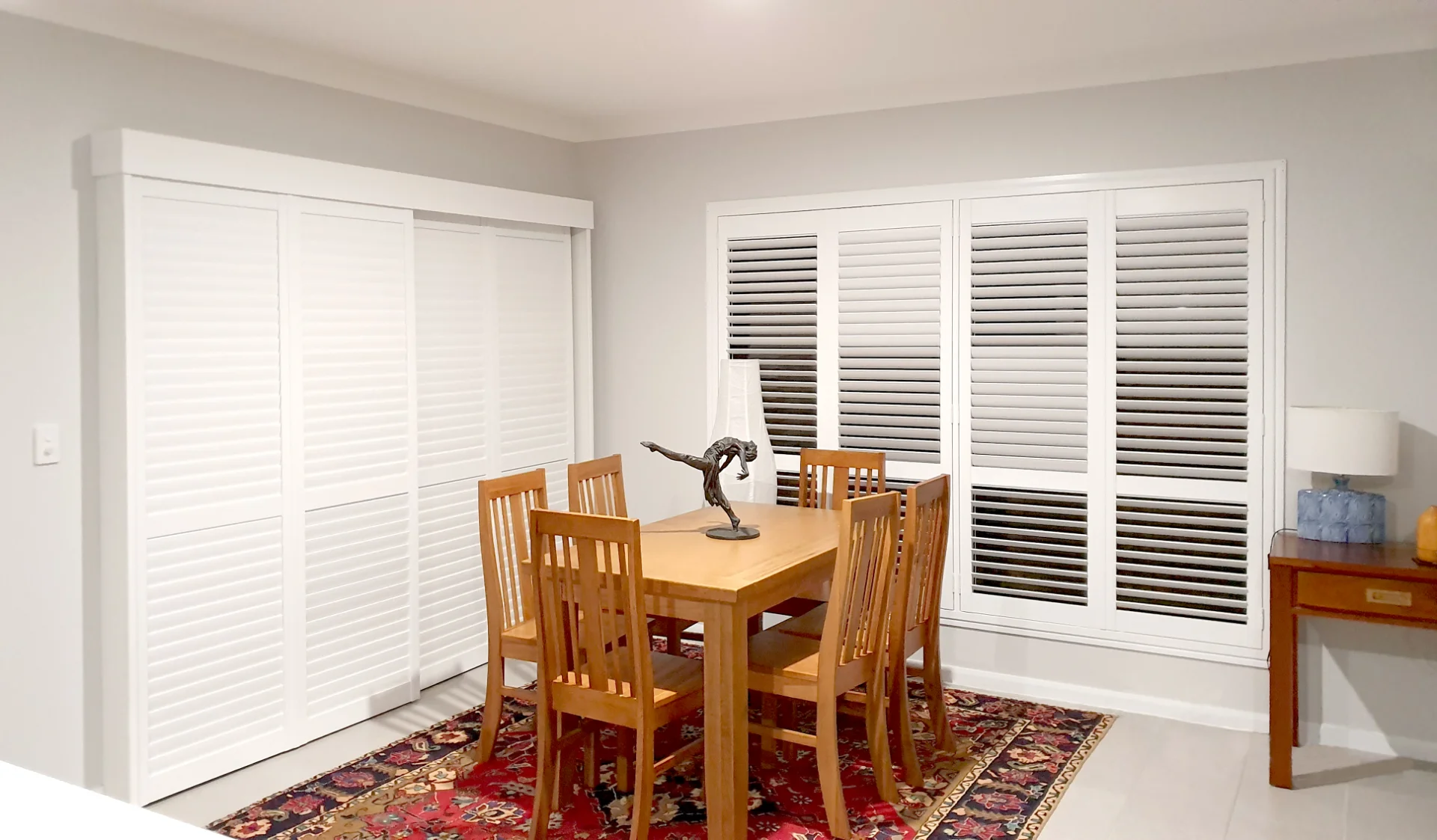 shutter-sliding-hinged-dining-north-lakes-1 — Shutter Sliding FF-BB — dining — shutters