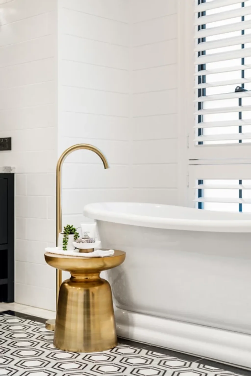 tier-on-tier-bathroom-shutter-camp-hill-1 — Shutter Hinged Tier on Tier — bathroom — shutters